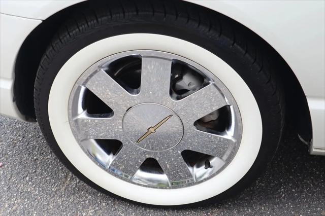 2003 Ford Thunderbird Premium