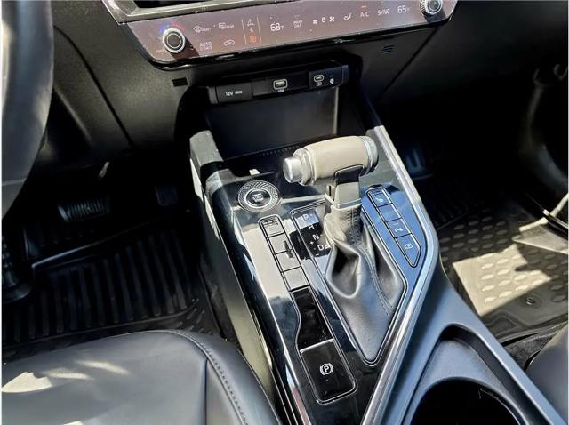 2023 Kia Niro EX