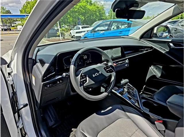 2023 Kia Niro EX