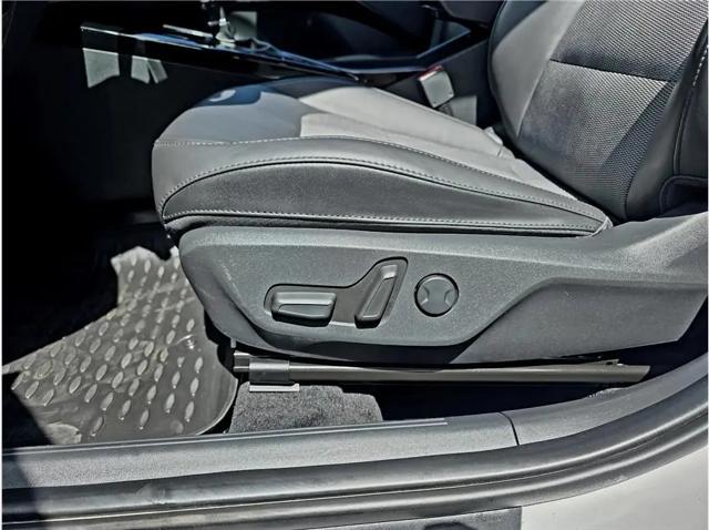 2023 Kia Niro EX