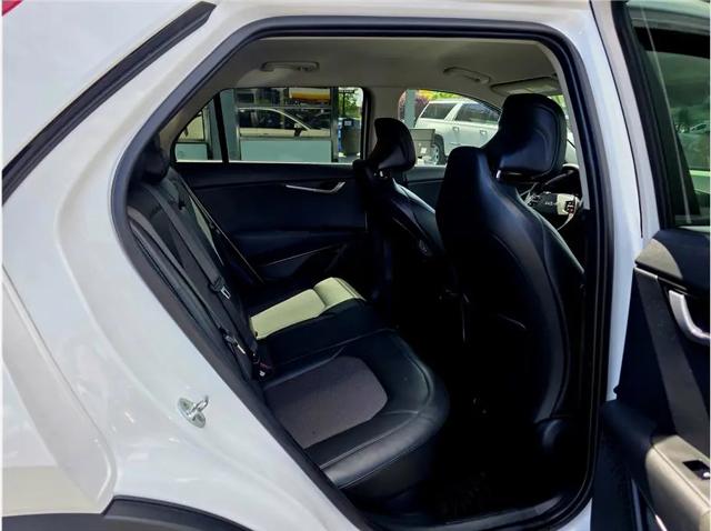 2023 Kia Niro EX