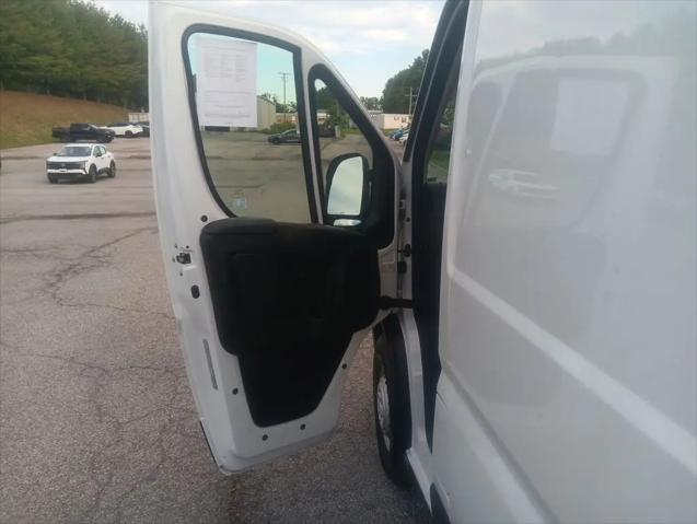 2024 Ram ProMaster 2500 Cargo Van Tradesman High Roof 159" WB w/Pass Seat