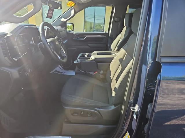 2023 Chevrolet Silverado 1500 4WD Crew Cab Short Bed LT with 2FL