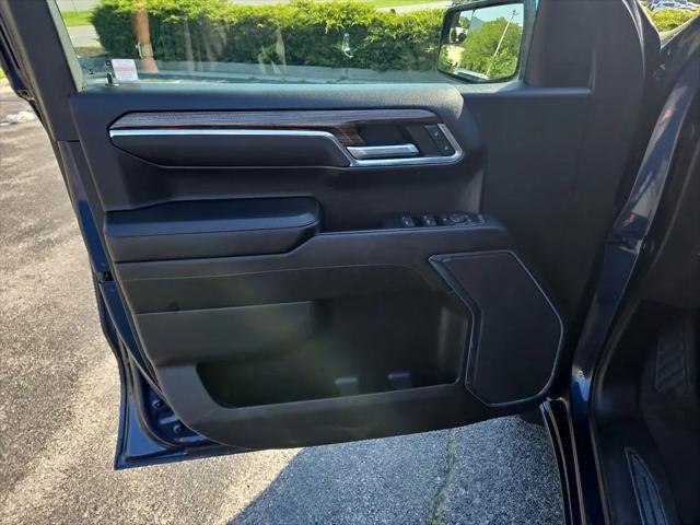 2023 Chevrolet Silverado 1500 4WD Crew Cab Short Bed LT with 2FL
