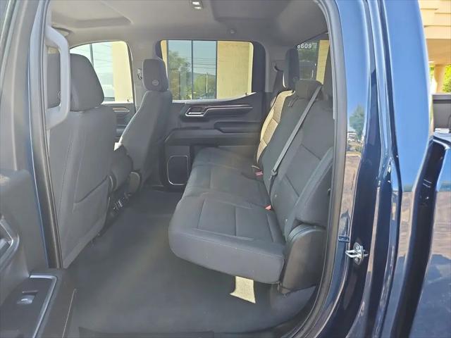 2023 Chevrolet Silverado 1500 4WD Crew Cab Short Bed LT with 2FL