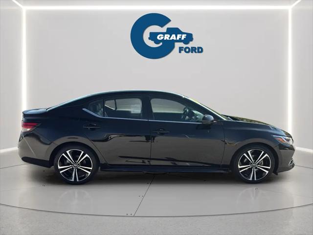2022 Nissan Sentra SR Xtronic CVT