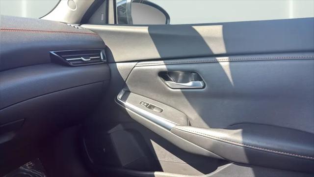 2022 Nissan Sentra SR Xtronic CVT