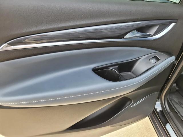 2023 Buick Enclave Essence FWD