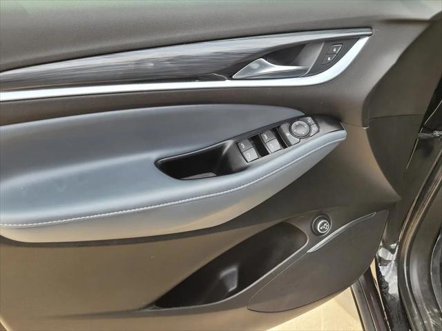 2023 Buick Enclave Essence FWD