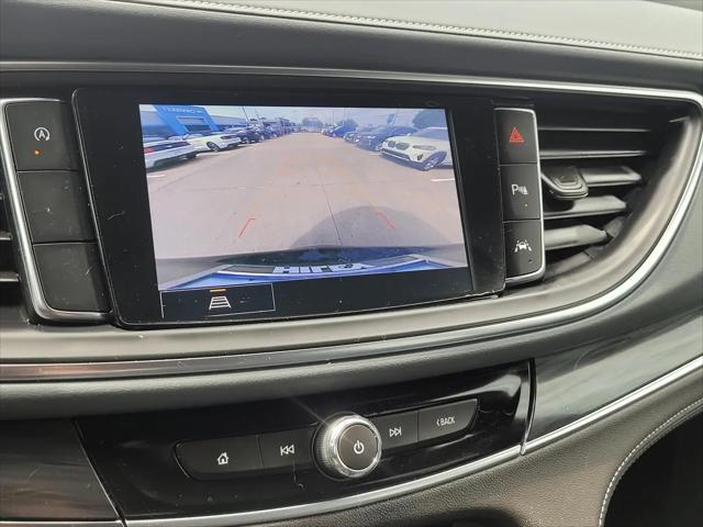 2023 Buick Enclave Essence FWD