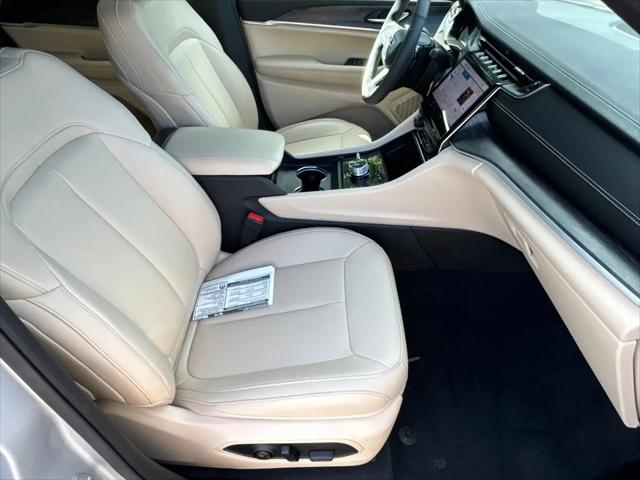 2025 Jeep Grand Cherokee Limited 4x4
