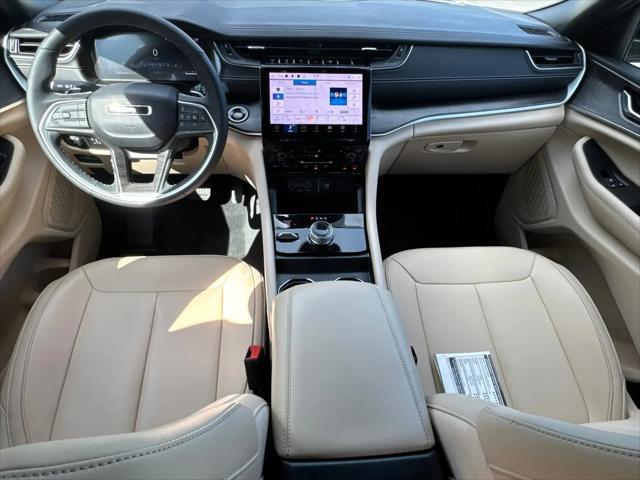 2025 Jeep Grand Cherokee Limited 4x4