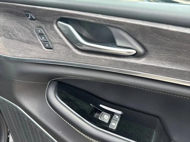 2025 Jeep Grand Cherokee L Overland 4x4