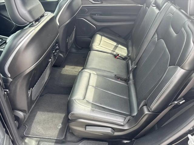 2025 Jeep Grand Cherokee L Overland 4x4