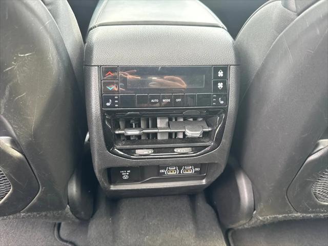 2025 Jeep Grand Cherokee L Overland 4x4