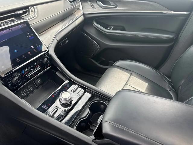2025 Jeep Grand Cherokee L Overland 4x4