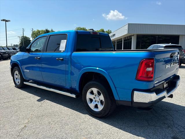 2025 Ram 1500 Big Horn Crew Cab 4x4 5'7" Box