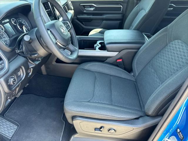 2025 Ram 1500 Big Horn Crew Cab 4x4 5'7" Box