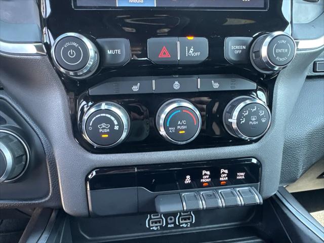 2025 Ram 1500 Big Horn Crew Cab 4x4 5'7" Box