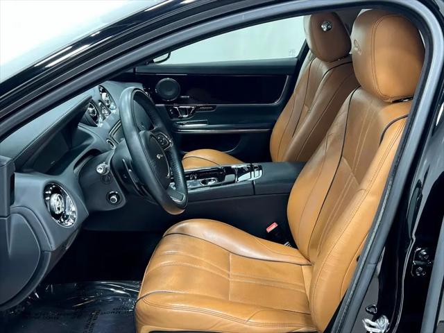 2016 Jaguar XJ R-Sport
