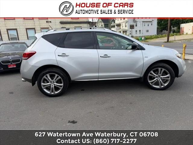 2011 Nissan Murano LE