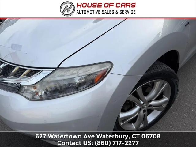 2011 Nissan Murano LE