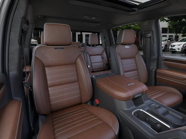 2026 GMC Sierra 2500HD Crew Cab, Standard Bed, Denali Ultimate, 4WD