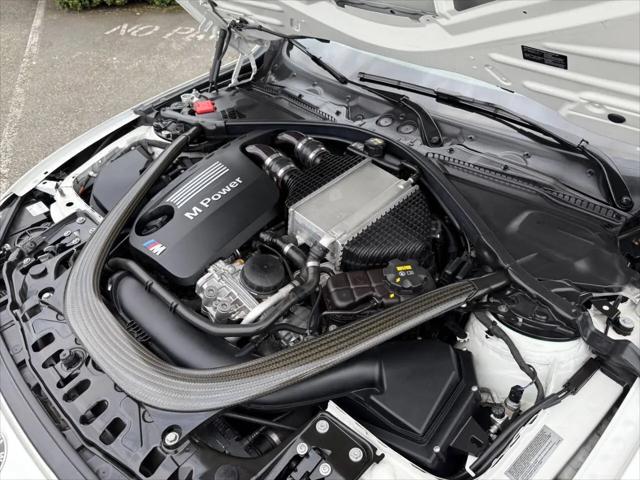 2015 BMW M4 Standard