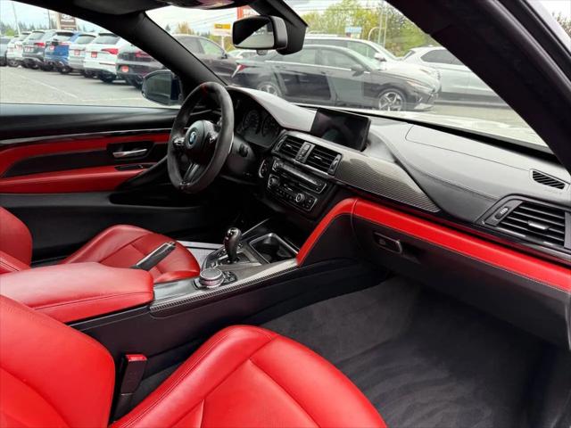 2015 BMW M4 Standard
