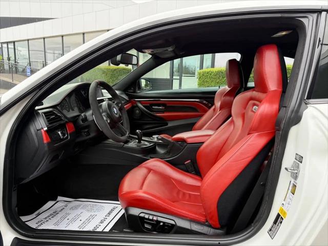 2015 BMW M4 Standard