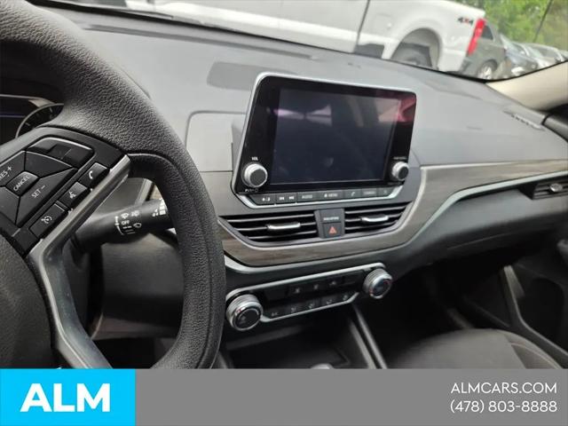 2025 Nissan Altima SV FWD