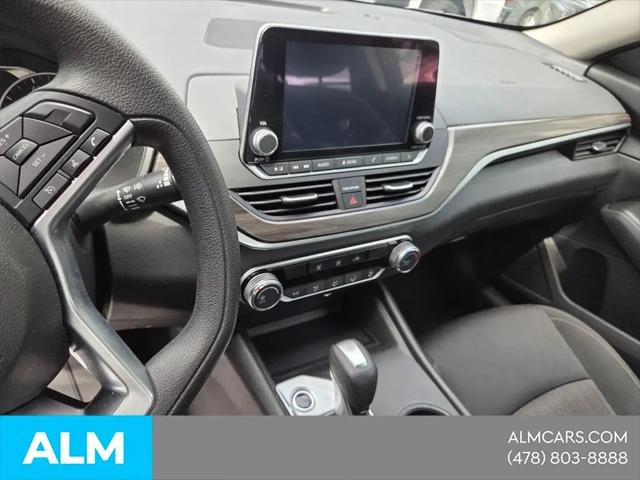 2025 Nissan Altima SV FWD