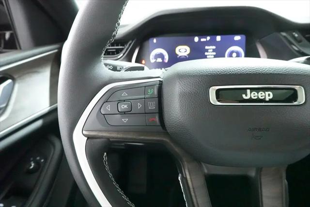 2026 Jeep Grand Cherokee L Altitude 4x4