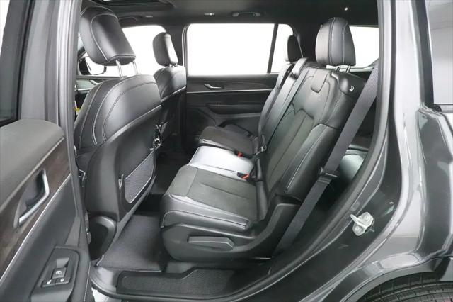 2026 Jeep Grand Cherokee L Altitude 4x4