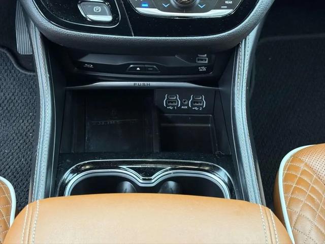 2024 Chrysler Pacifica Pinnacle AWD