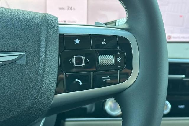 2026 Genesis GV70 2.5T Select