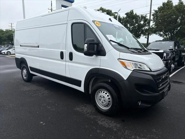 2025 Ram ProMaster 2500 Cargo Van Tradesman High Roof 159" WB w/Pass Seat
