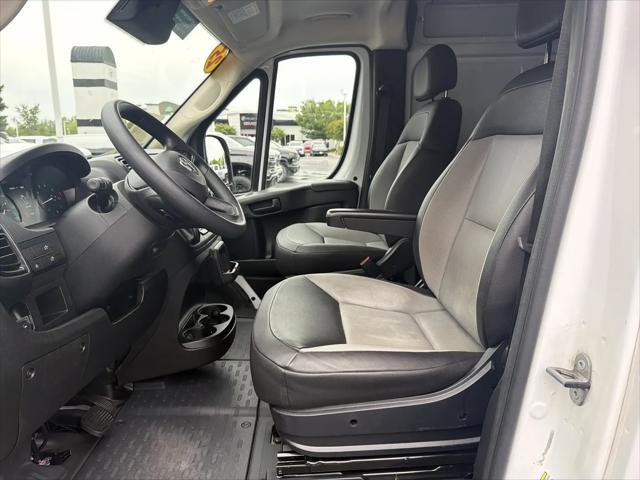 2025 Ram ProMaster 2500 Cargo Van Tradesman High Roof 159" WB w/Pass Seat