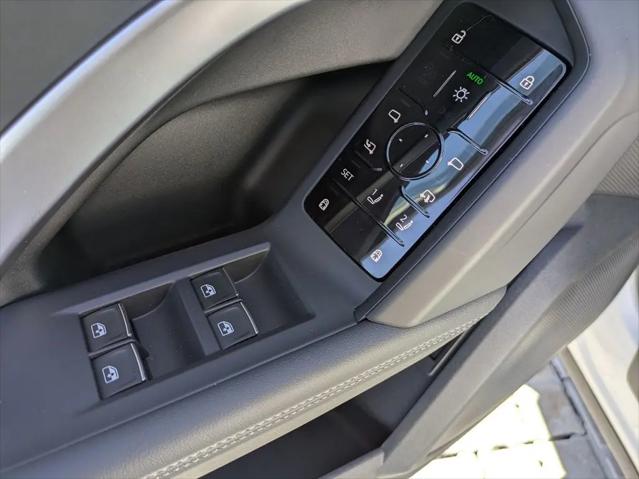 2025 Audi Q5 Premium TFSI quattro S tronic