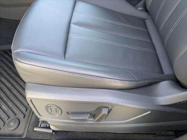 2025 Audi Q5 Premium TFSI quattro S tronic