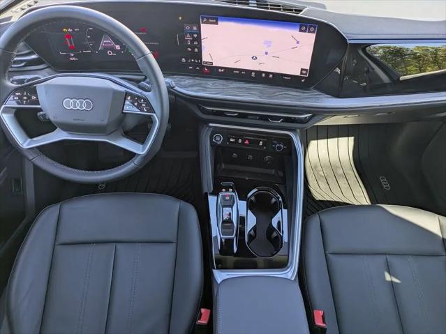 2025 Audi Q5 Premium TFSI quattro S tronic