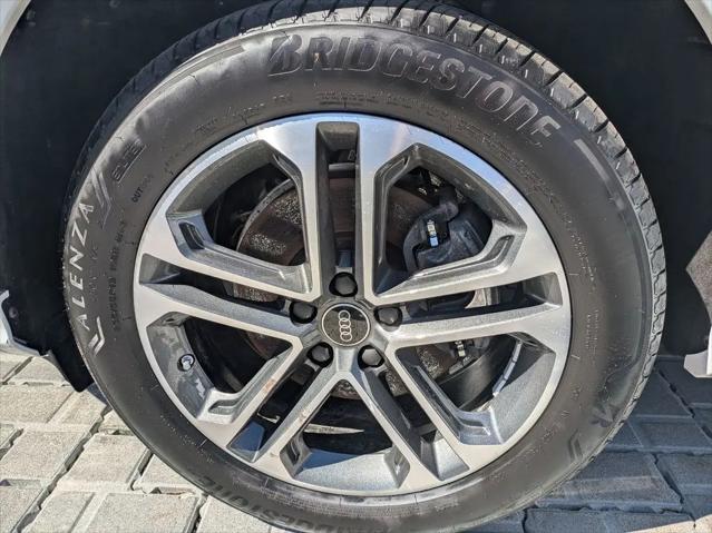 2025 Audi Q5 Premium TFSI quattro S tronic