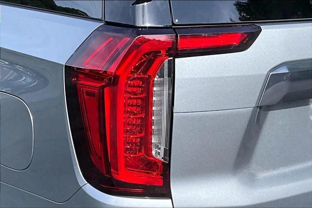 2024 GMC Yukon 4WD AT4