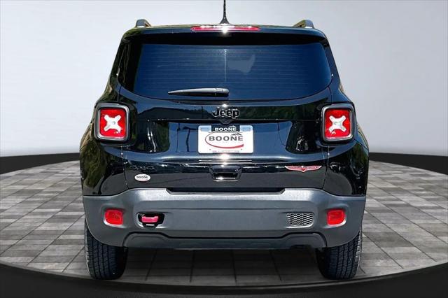 2023 Jeep Renegade Trailhawk 4x4