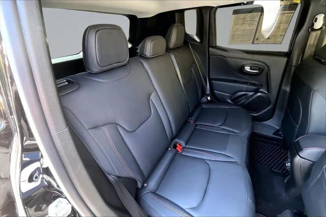 2023 Jeep Renegade Trailhawk 4x4