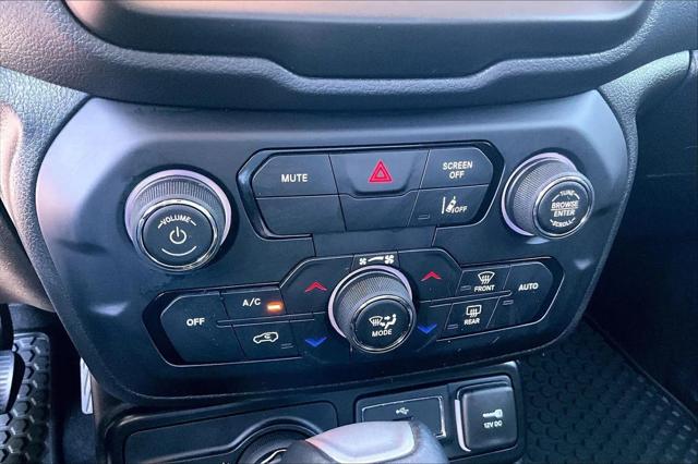 2023 Jeep Renegade Trailhawk 4x4