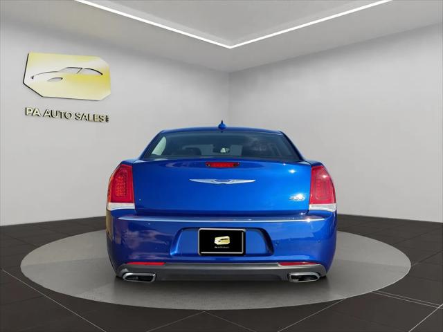 2018 Chrysler 300 Limited