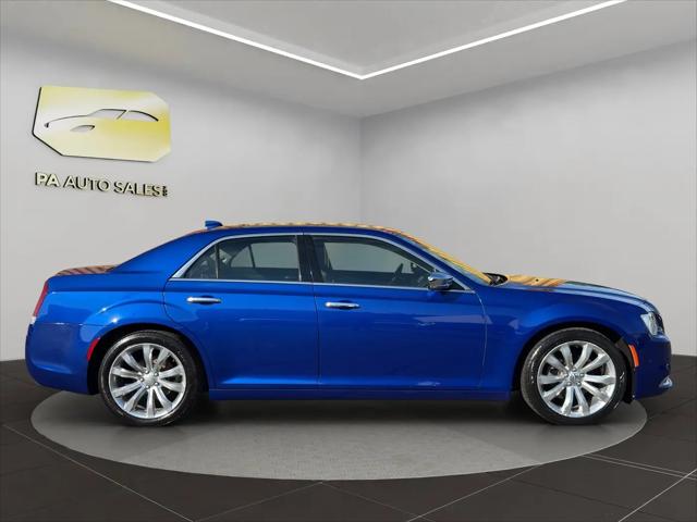 2018 Chrysler 300 Limited