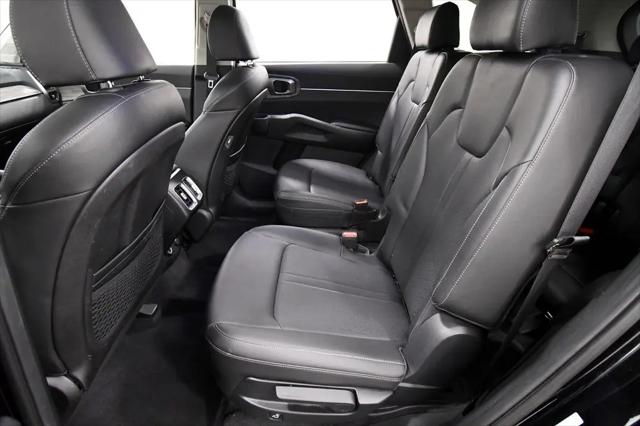 2022 Kia Sorento X-Line EX