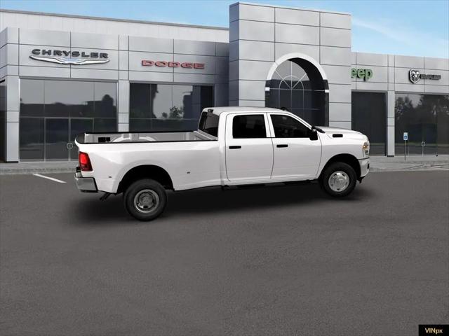 2026 Ram 3500 Tradesman Crew Cab 4x4 8' Box